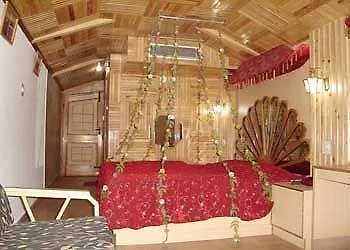 Brightland Hotel Shimla