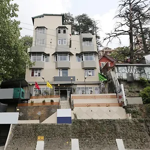 Hotel Oyo 8917 Crystal Palace, Shimla